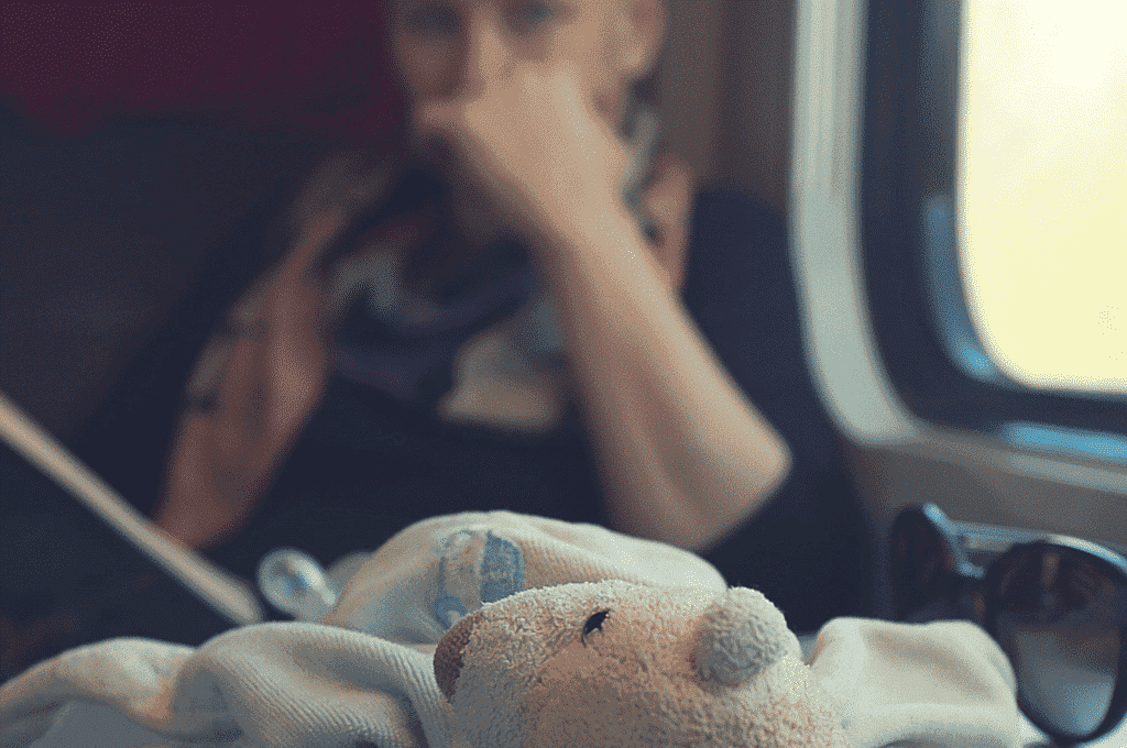 Was tun, wenn das Kind im Zug mitten im Pendlerverkehr einen Trotzanfall kriegt? Ein Erfahrungsbericht von mal ehrlich