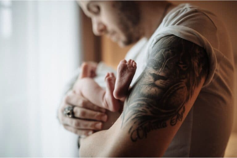 Ein Vater erzählt: Der Tod unserer Tochter lehrte mich Dankbarkeit und im Moment-Sein