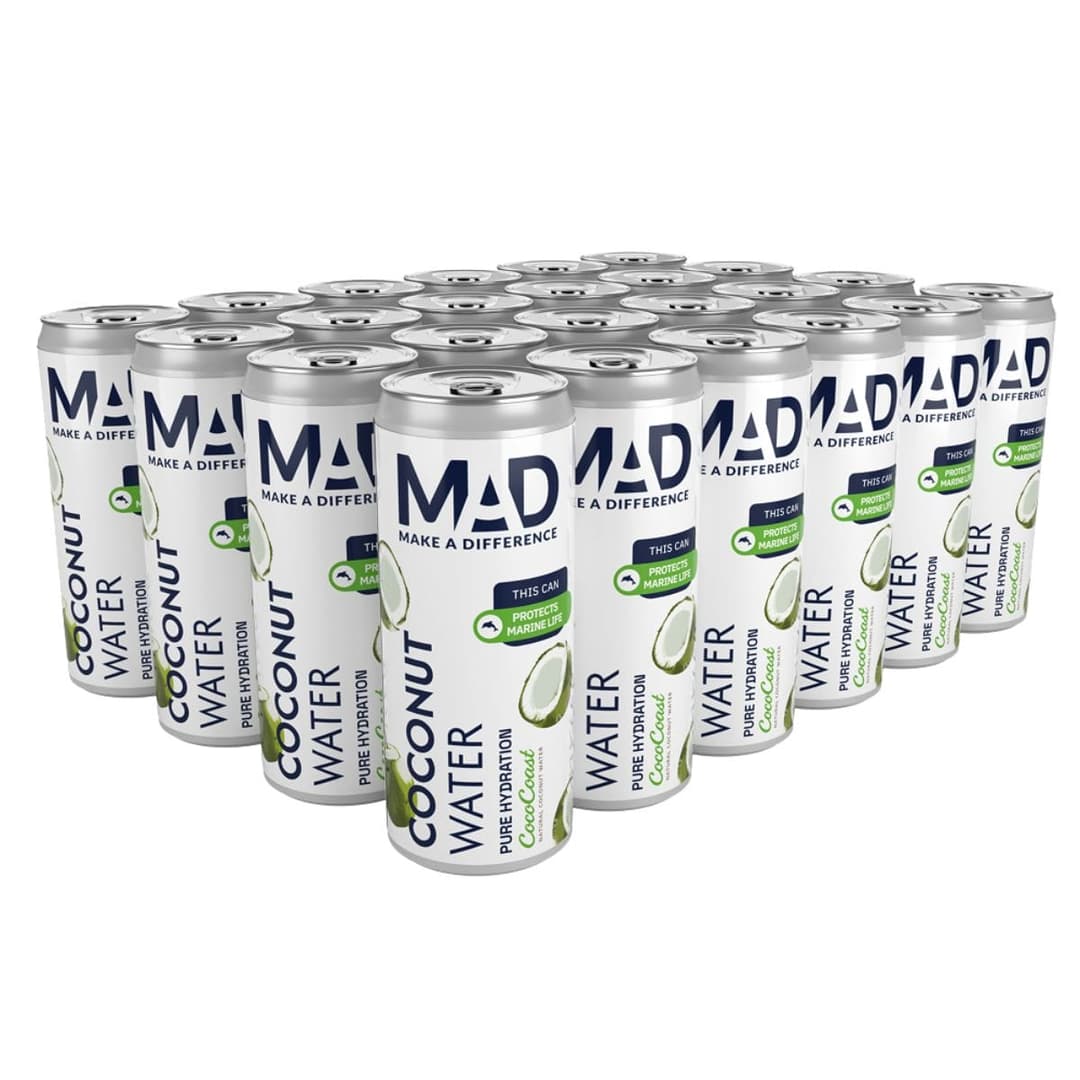 Pures Kokoswasser von MAD ist die Wahl, um im Sommer hydriert zu bleiben.