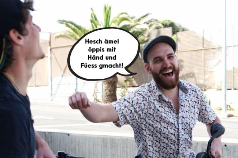 Mann gibt Fistbump, in einer Sprechblase steht "Hesch ämel öppis mit Händ und Füess gmacht!" Werdende Väter Bullshit Bingo
