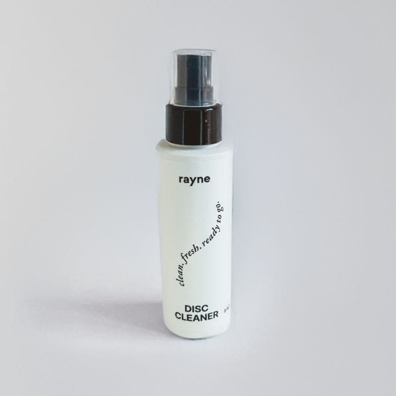 Alkoholfreier Reinigungsspray für Menstruationsdiscs und -cups – sanft, effektiv und dermatologisch getestet für die hygienische Intimpflege.