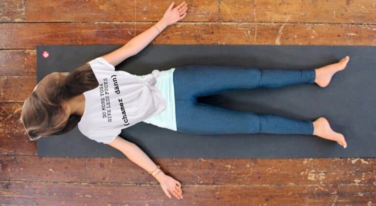 Hey Honey – POV: Gedanken beim Yoga