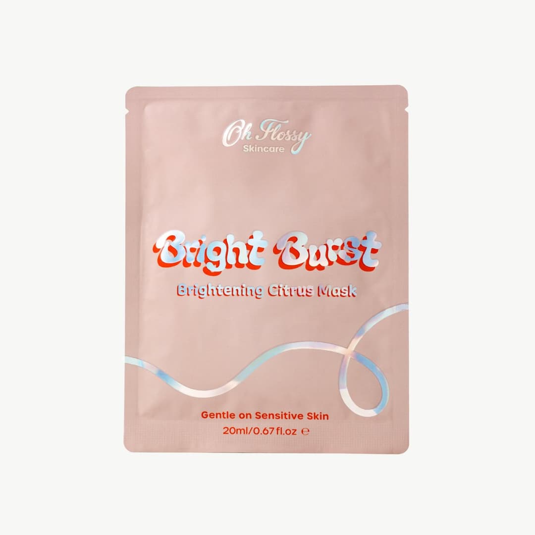 Gesichtsmaske Bright Burst von Oh Flossy in der rosa Verpackung